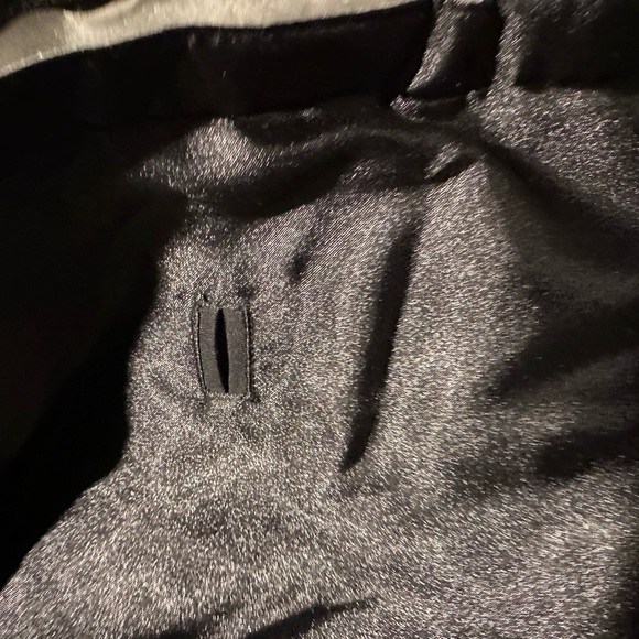 Unreal-snowboarding jacket limited edition worn 3 times check the description! - Picture 8 of 12